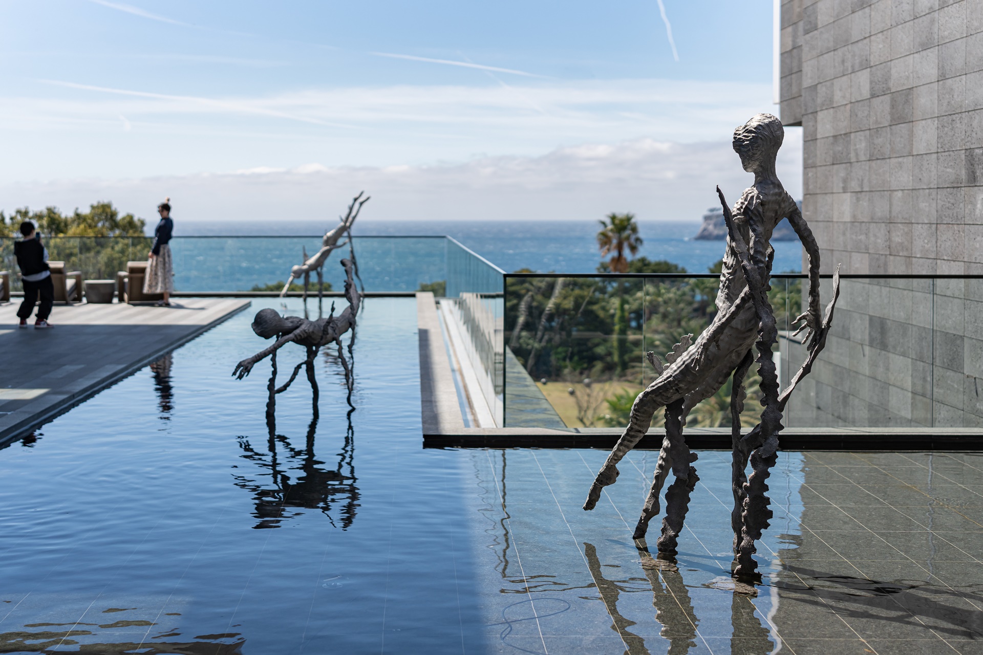 #JW가든 #JW메리어트제주 #댄싱두루미 #더플라잉호그 #아일랜드키친 #유채꽃 #제주사진 #제주여행 #제주유채꽃 #제주호텔