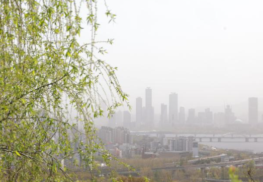 화요일 올봄 최악 황사 비상, 전국 대부분 황사 위기경보 영향권