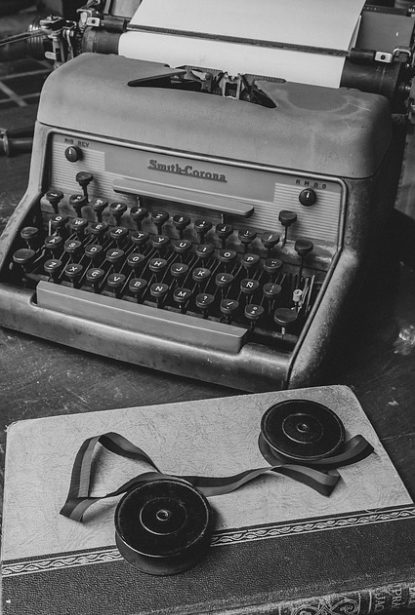 일부러 타이핑 속도를 &ldquo;조절&rdquo;한 배열우리가 매일 사용하는 키보드에 숨겨진 의외의 역사