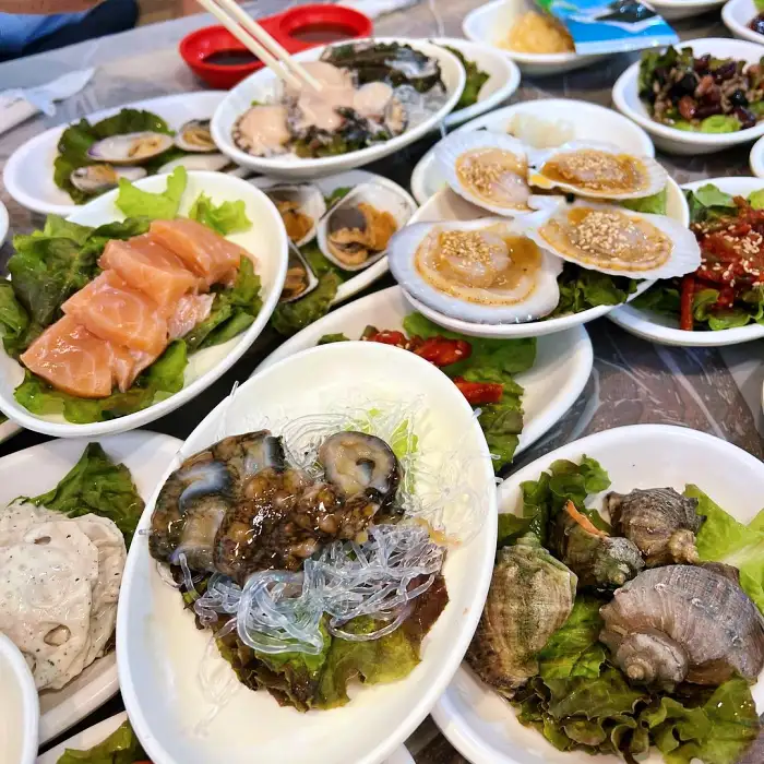 생생 정보마당 인천 중구 3대 전통 연안부두 60첩 반상 맛집