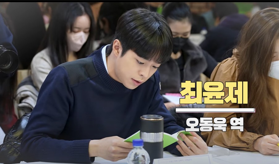 삼남매가 용감하게 후속 진짜가 나타났다