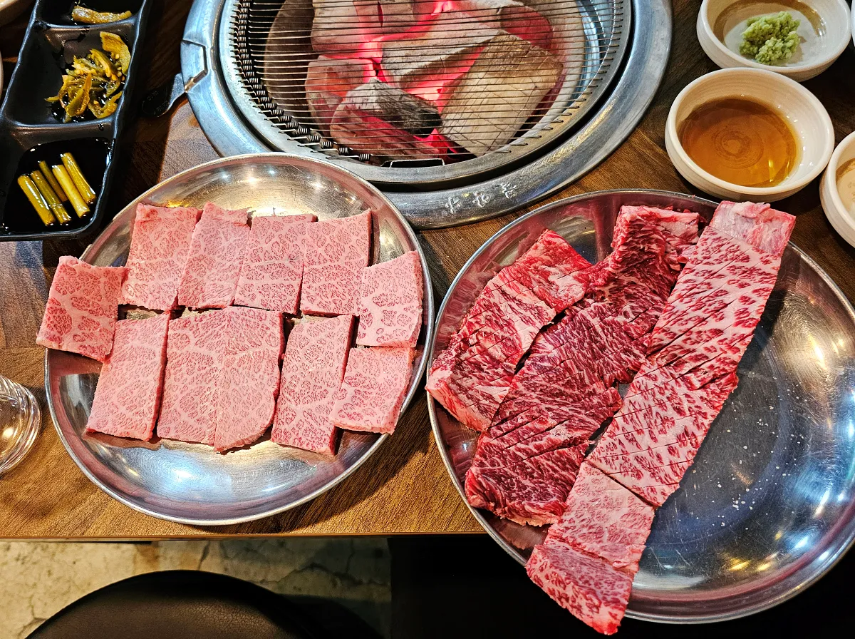 경상남도-거제도-고기집-상동목장-메뉴-한우-마늘양념포갈비-한우포갈비