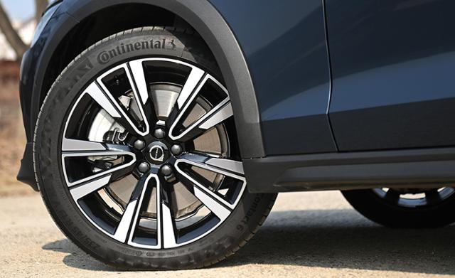 볼보 V60 크로스컨트리 얼티메이트