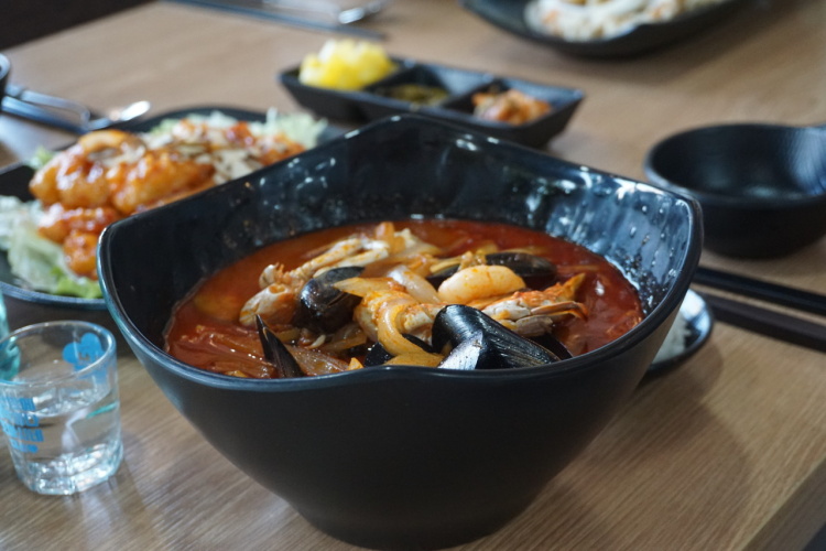 투데이 맛있는 메뉴 스모크 짜장면, 산더미 해물 짬뽕, 땡초 크림면, 쿨 텐동면 구이 맛있는 중국집 추천 부산 광안리 맛집