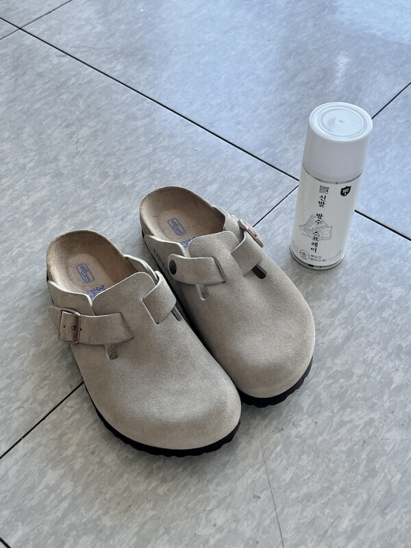 방수-스프레이로-스웨이드-가죽-신발-버켄스탁-보스턴-어그-보호하기(살림의-정석-내돈내산-찐후기)