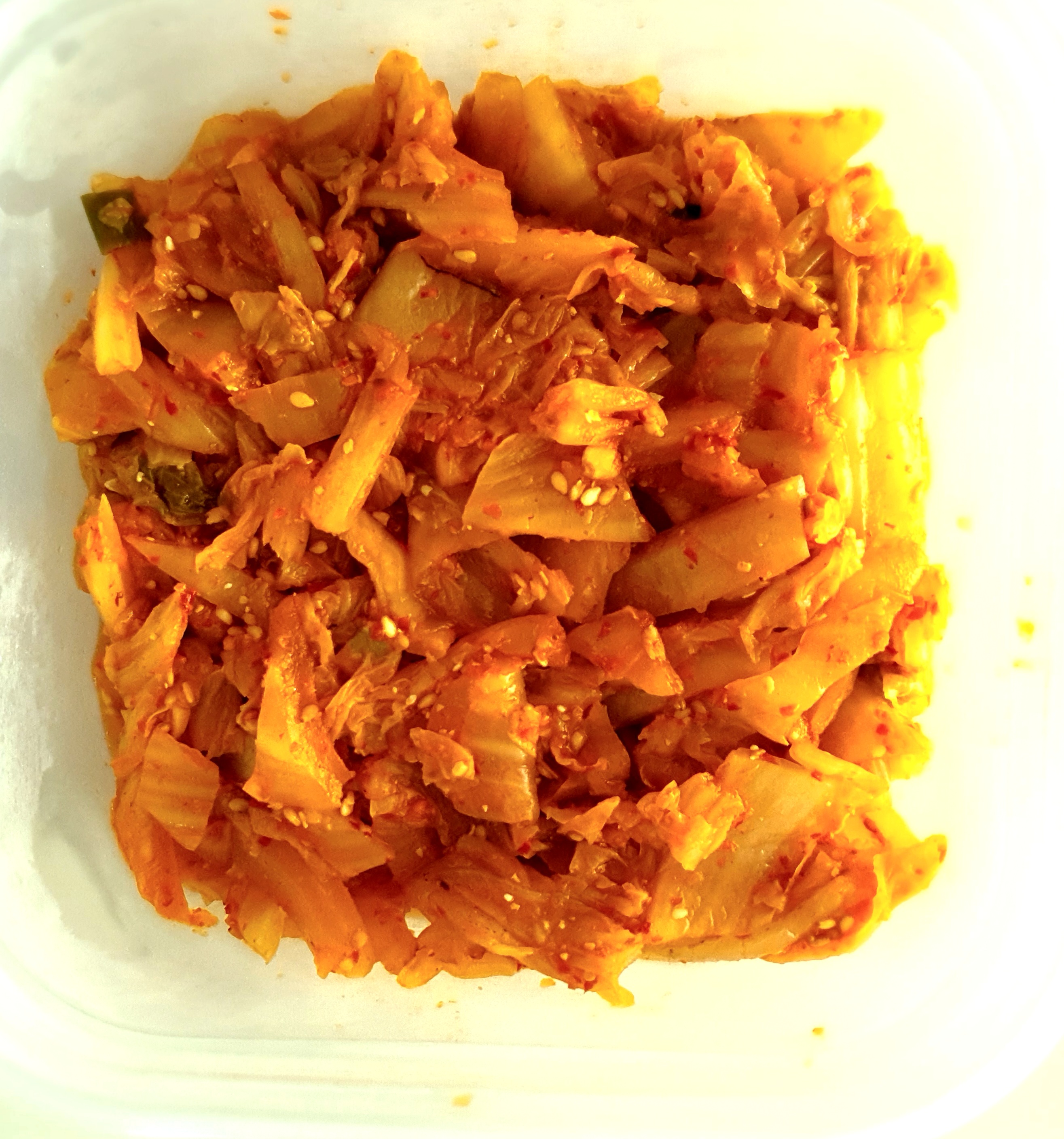 김치-고명을-얹으면-더-맛있어요.