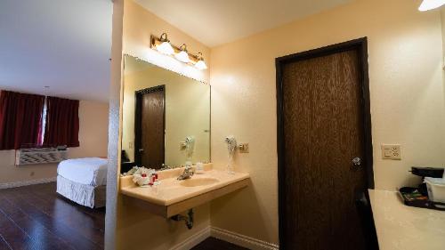 미국 로스앤젤레스 (CA) 하워드 존슨 바이 윈덤 부에나 파크