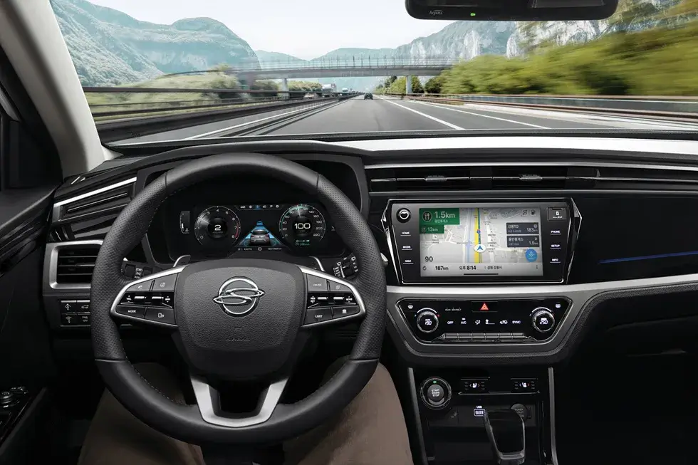 KGM 코란도 이미지