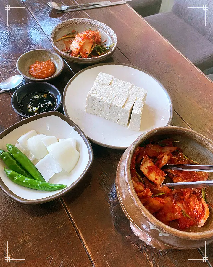 이만기 동네한바퀴 시즌2 흑임자 칼국수 파전 부추전 손두부 아픈 아내의 빈자리를 지키는 칼국수집 사장님 포항 맛집 소개