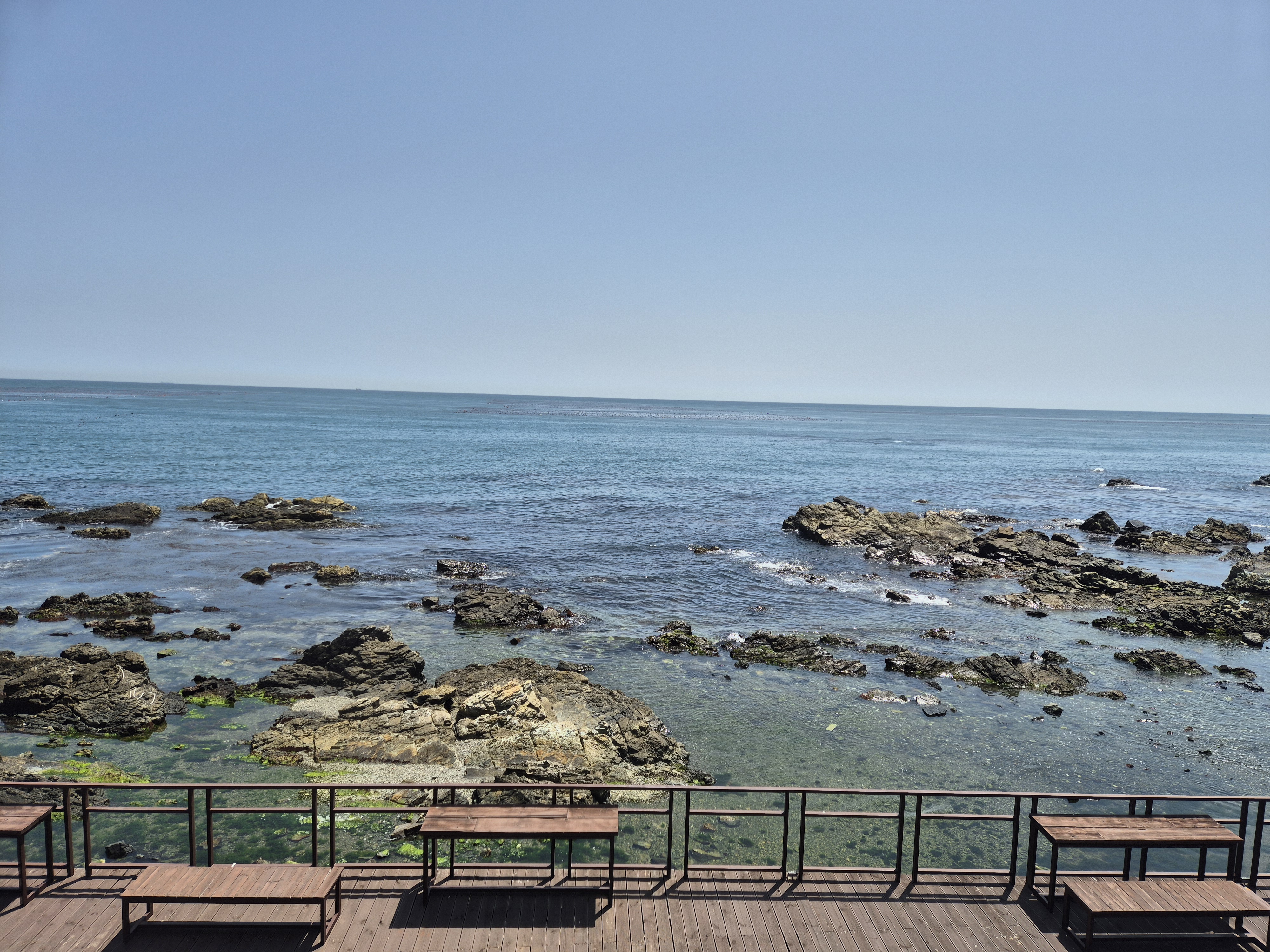 마레 레스토랑 전경 바다