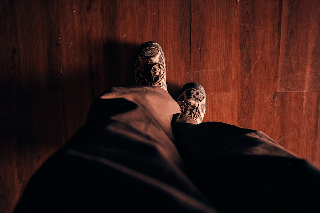돌돌 말아 둔 담요
