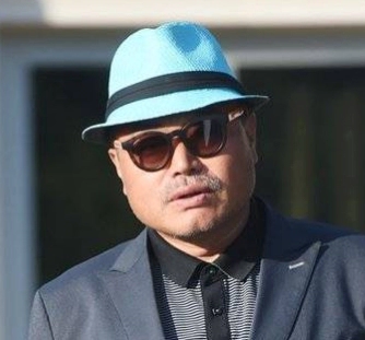 김흥국 프로필 나이 고향 학력 정치성향 히트곡