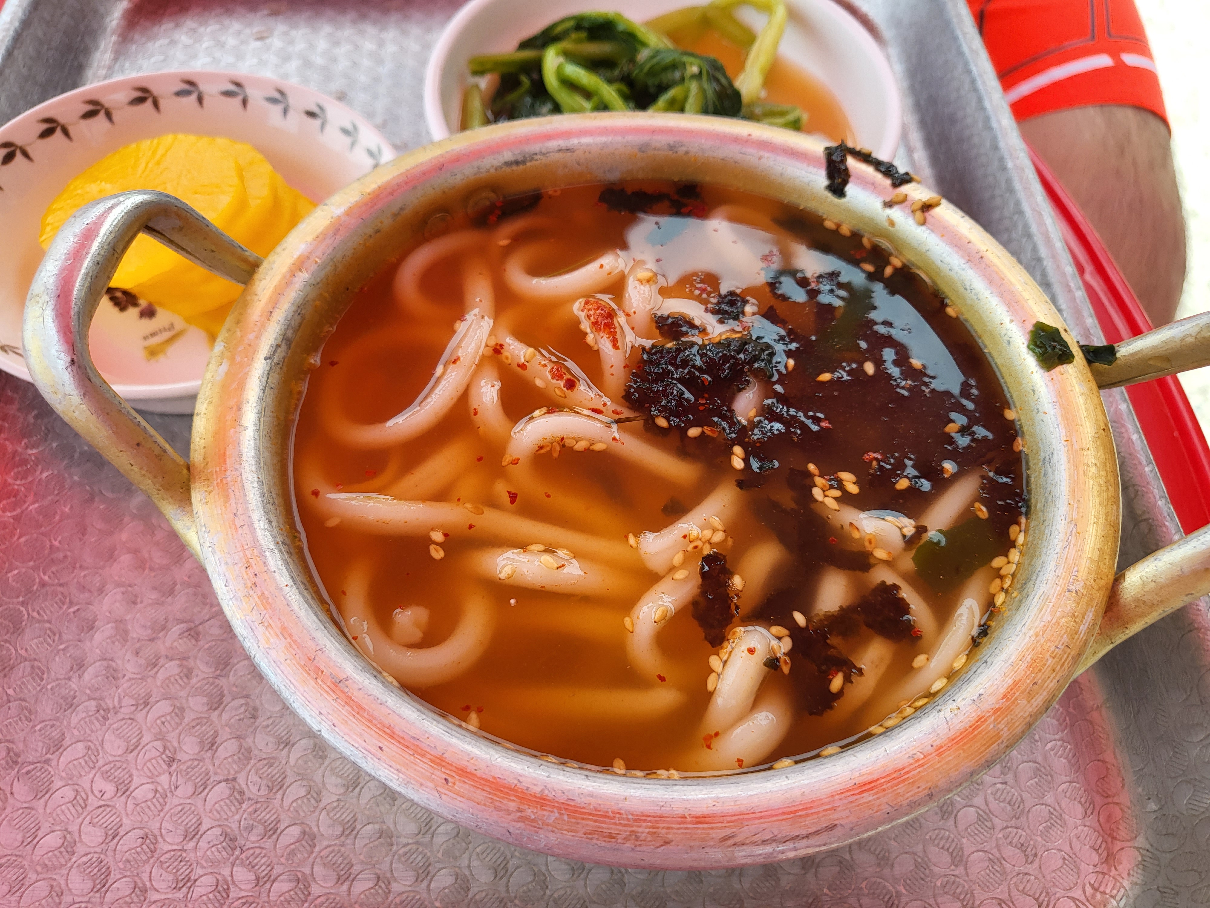 만성리검은모래해변 우동