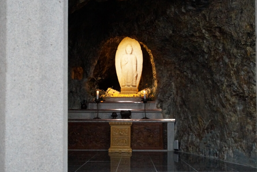 양산 미타암 : 천년 고찰의 역사와 자연, 수행 공간으로서의 가치