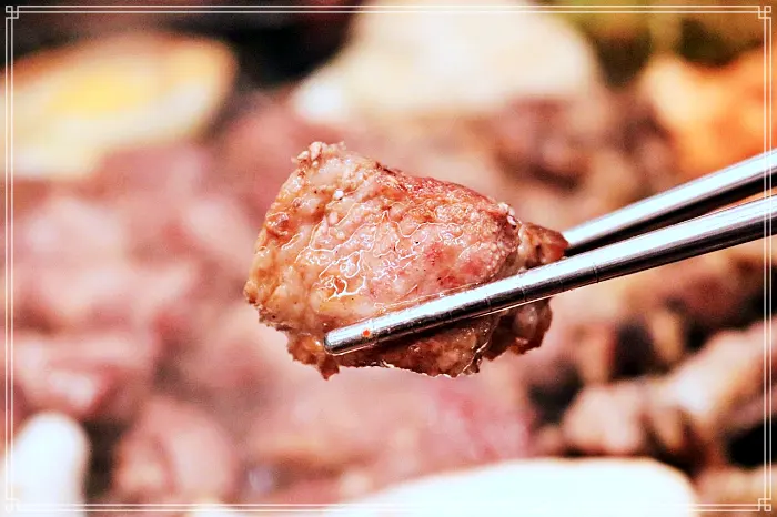 생방송 투데이 마곡, 발산 매일 만육천번 수제 칼집! 볏짚 꽃삼겹 구이 맛집