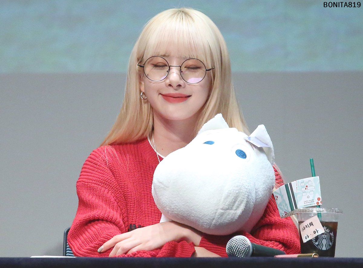 우주소녀 설아 인스타그램 사진 몸매