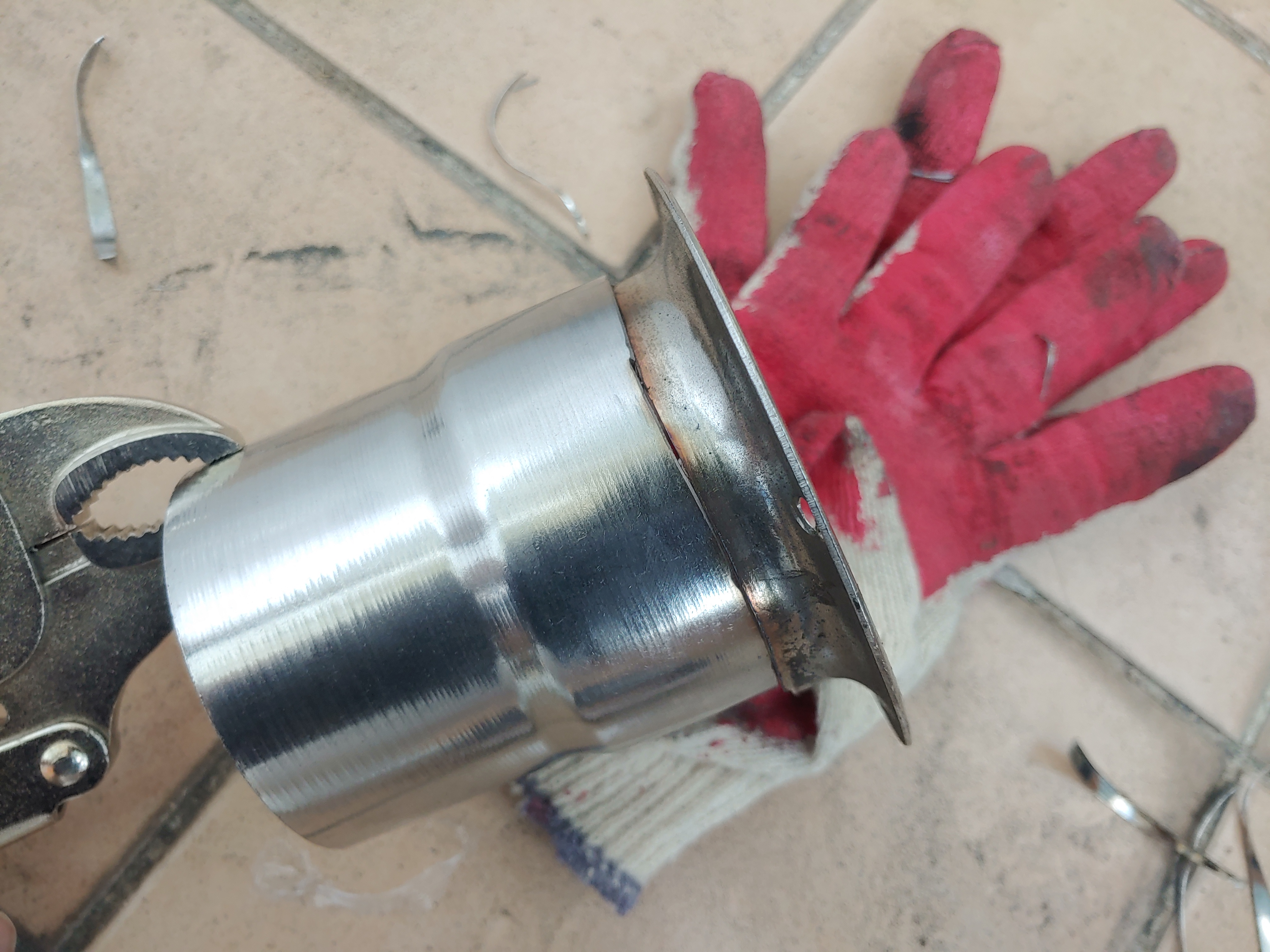 레듀샤 연통 절단