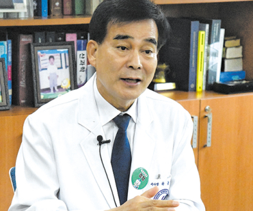 하충식 의사