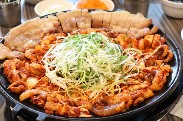 생생정보 장사의 신 주꾸미삼겹살 음식점 위치