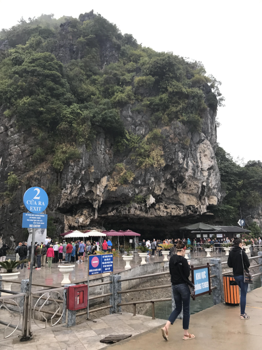 티톱섬(Titov Island)의 유래