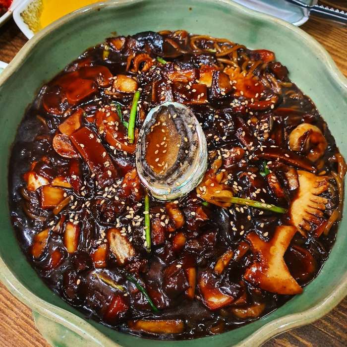 생생정보 도자기짜장 맛집