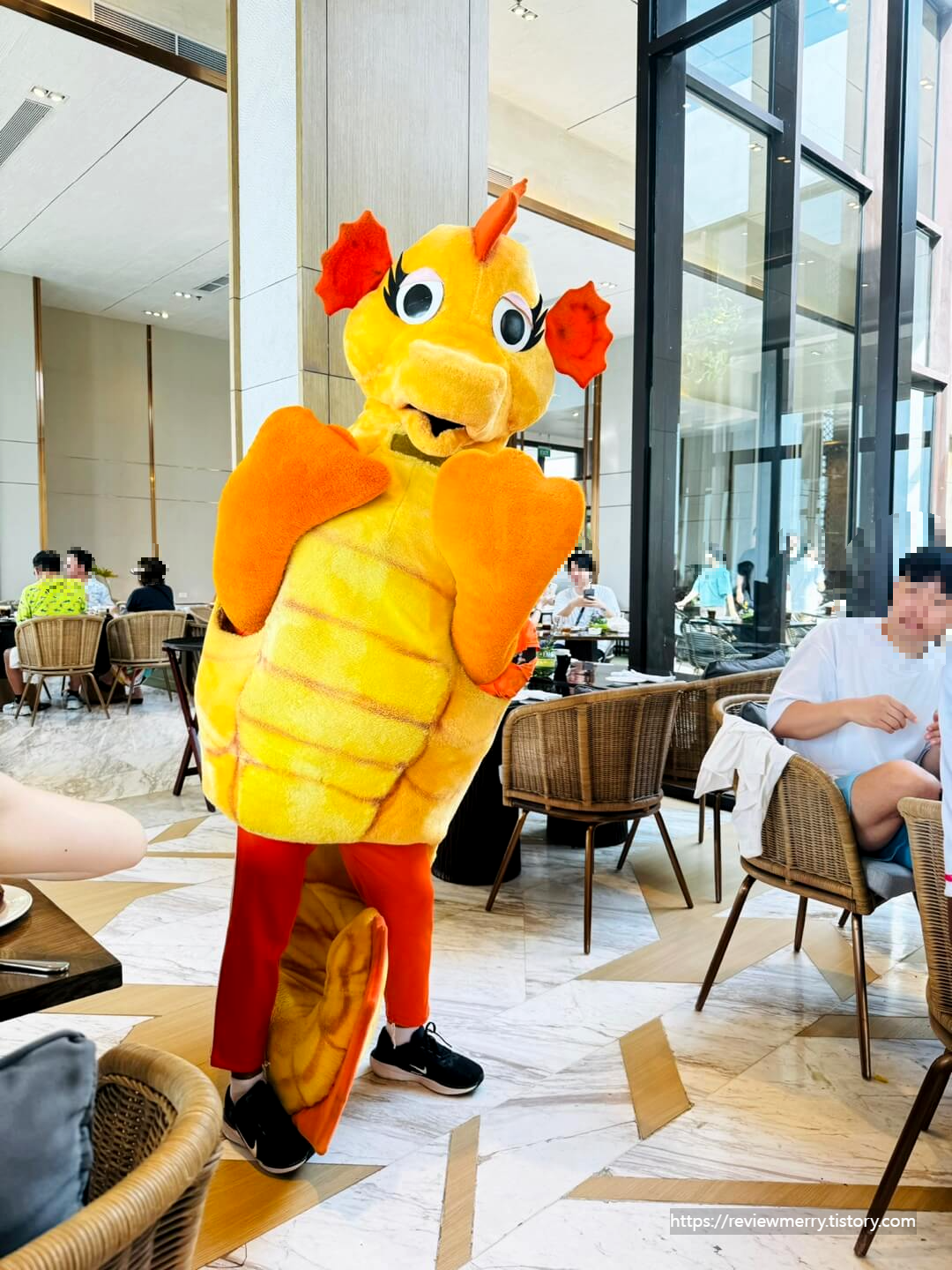 용탈 인형