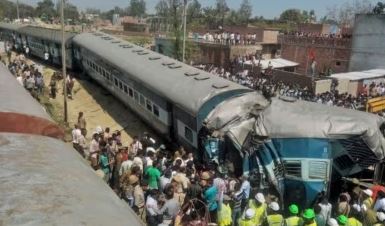 인도 발라소르 최악의 열차 충돌 사고