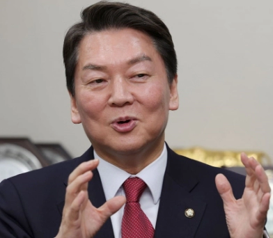 안철수 프로필 나이 고향 학력 재산 지역구 페이스북