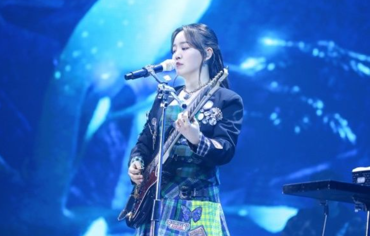 2024 윤하 소극장 콘서트 '潤夏' 티켓 예매, 공연 일정 정보 (인터파크)