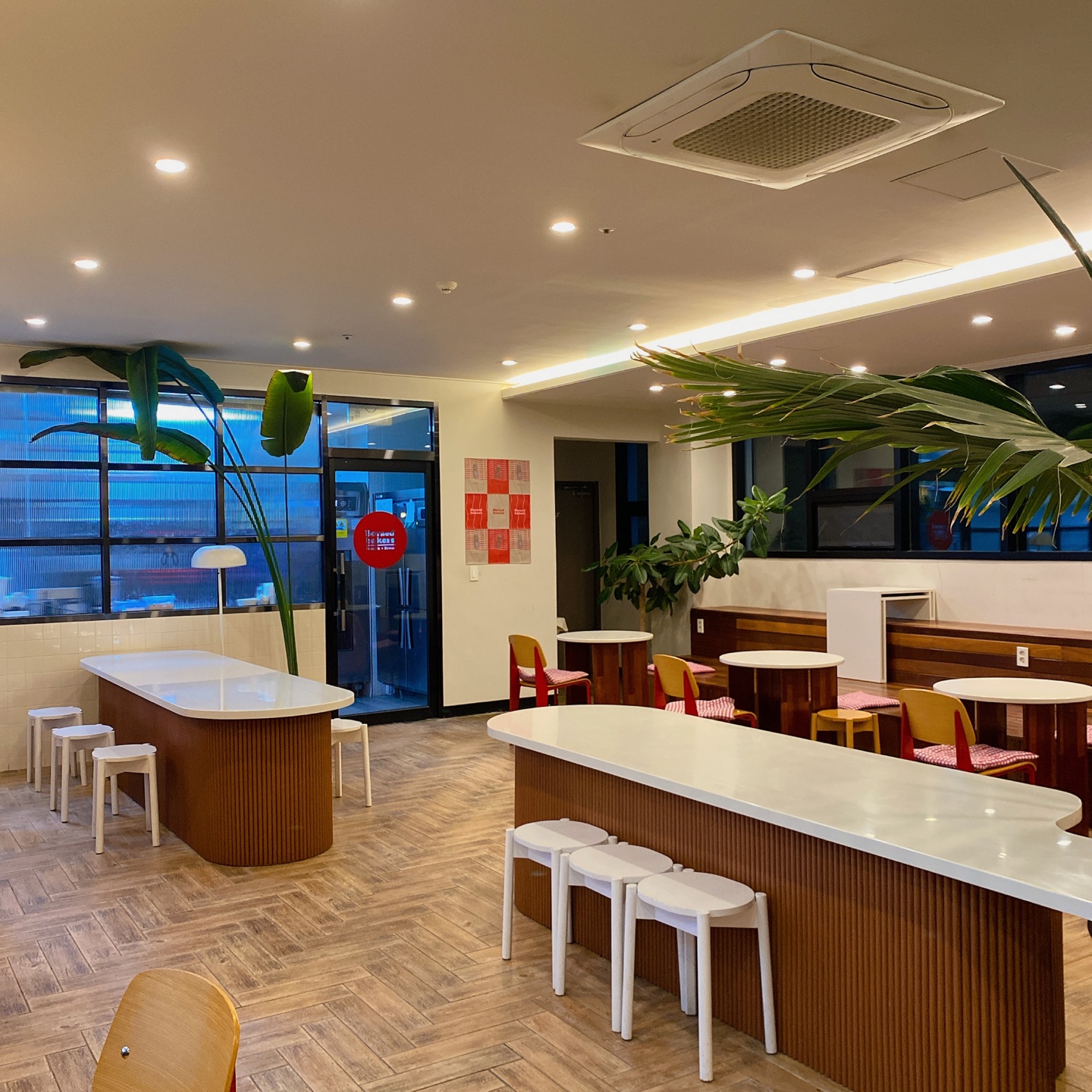 제주 쇠소깍 오션뷰 노을 맛집 보래드베이커스