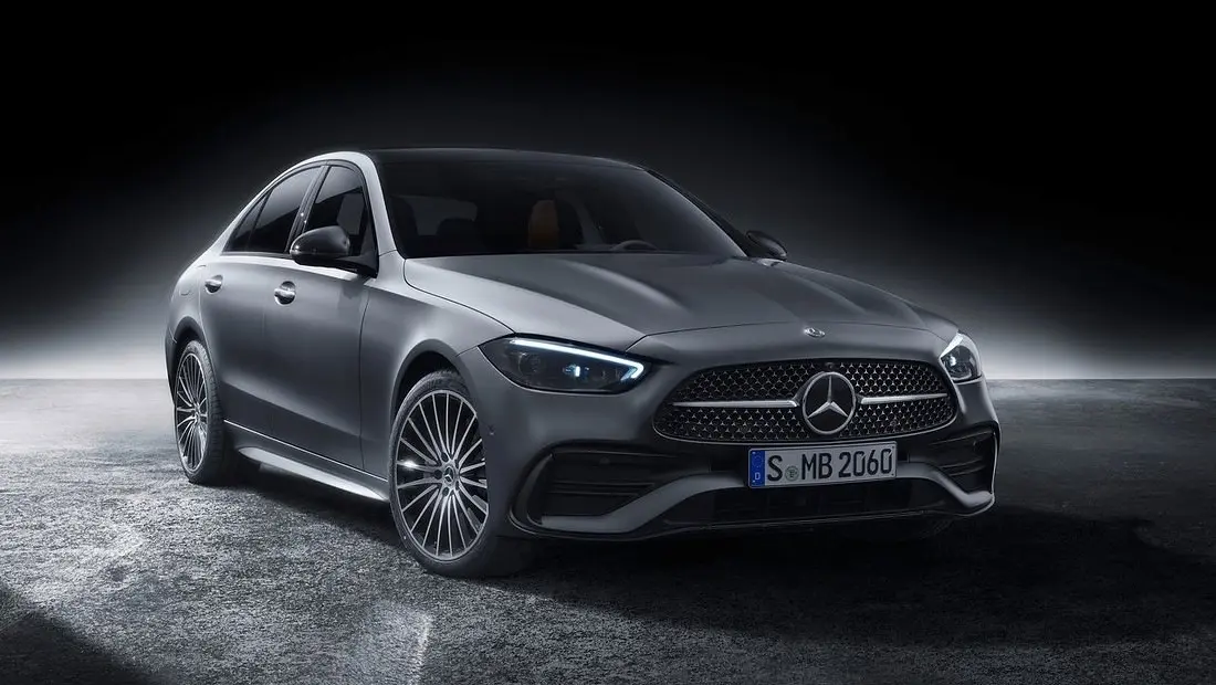 벤츠 C300 AMG 실구매가 모의견적 연비 제원 승차감 실내 디자인 인테리어 총정리