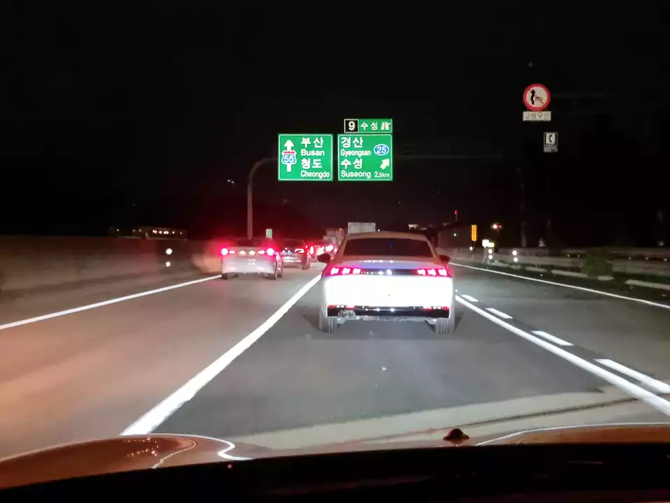 클럽맨 S는 장거리 이동 시 '그린' 모드가 유용합니다.