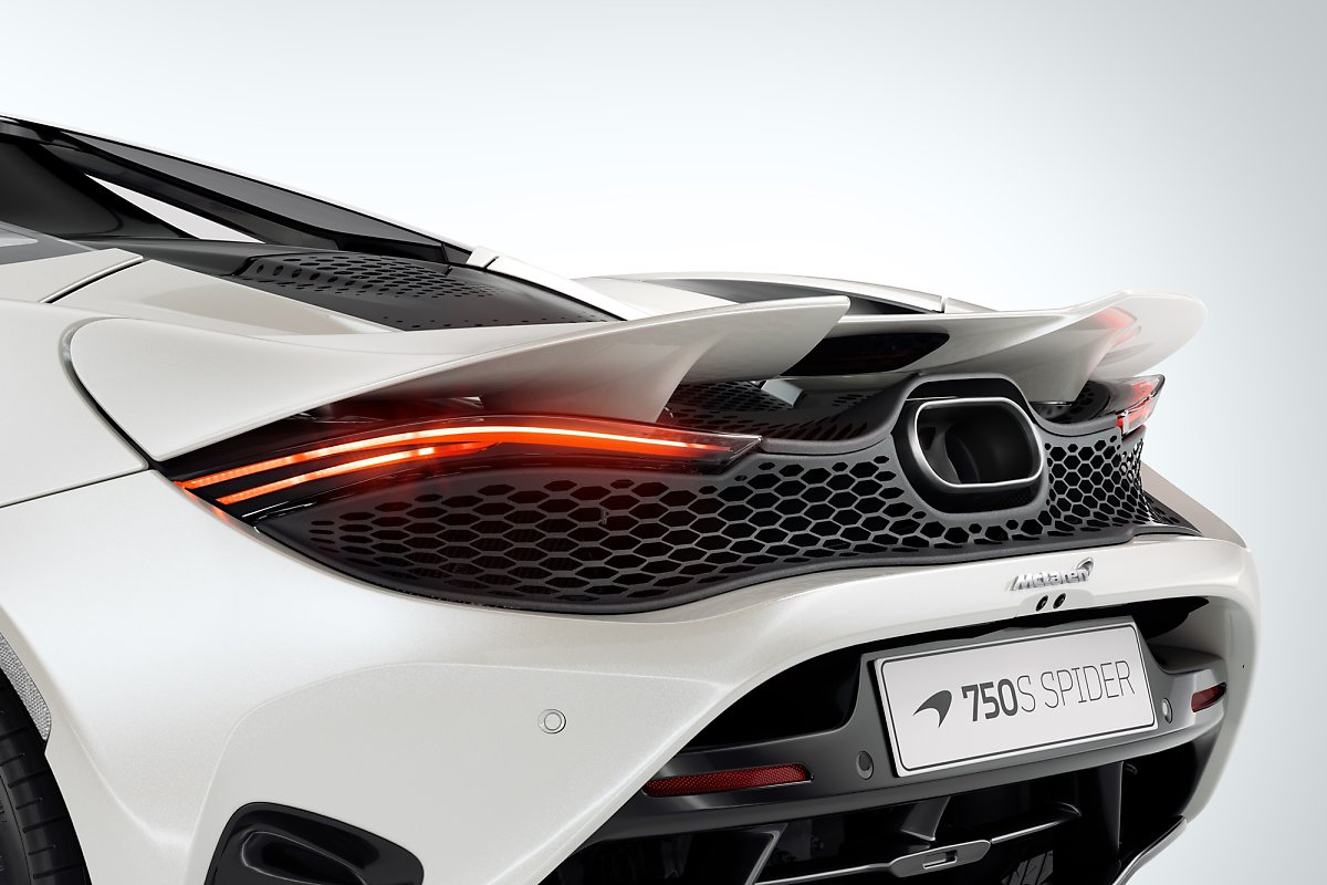 750S 쿠페&스파이더 등장… 최강의 맥라렌