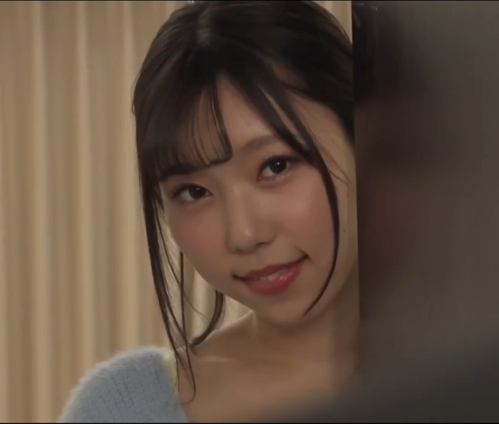 사츠키 메이(Mei Satsuki) 나를 사랑스럽게 바라보는 그녀