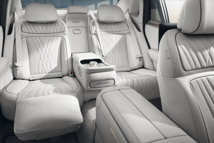 제네시스-G90-실내