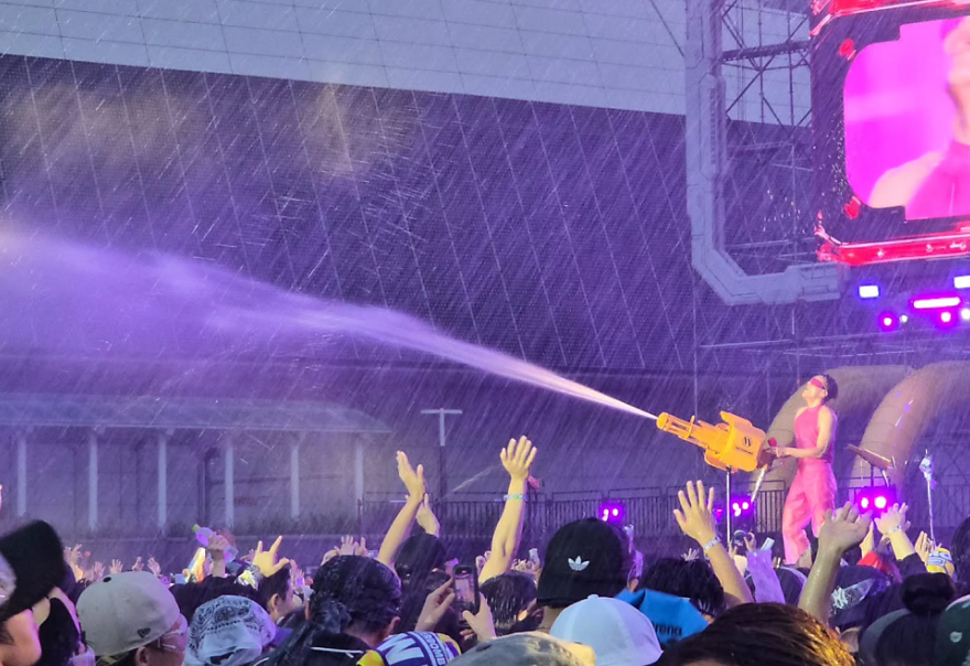 박진영 워터밤 물대포