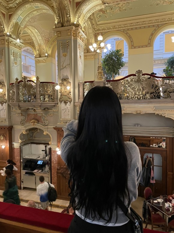 Photo time in New York Cafe
뉴욕카페에서 사진 찍기