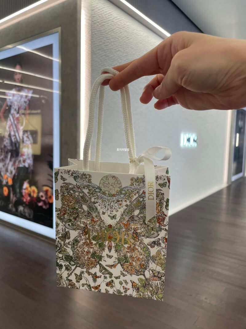 디올 쁘띠 CD 귀걸이 DIOR PETIT CD - 포장