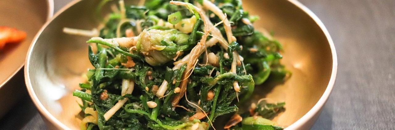 한국전통음식 나물무침 이미지 입니다.