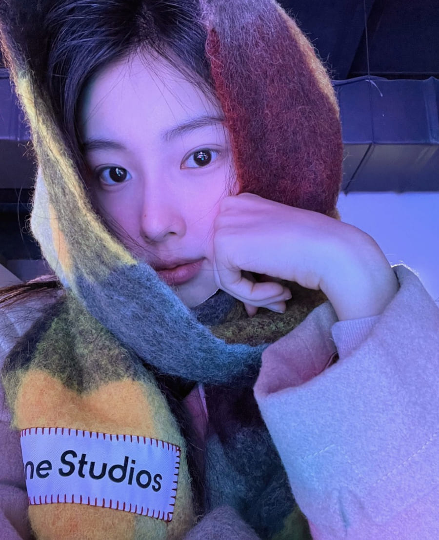 강혜원 사복 패션