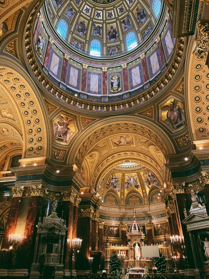 성 이슈트반 대성당의 내부 이미지:pinterest