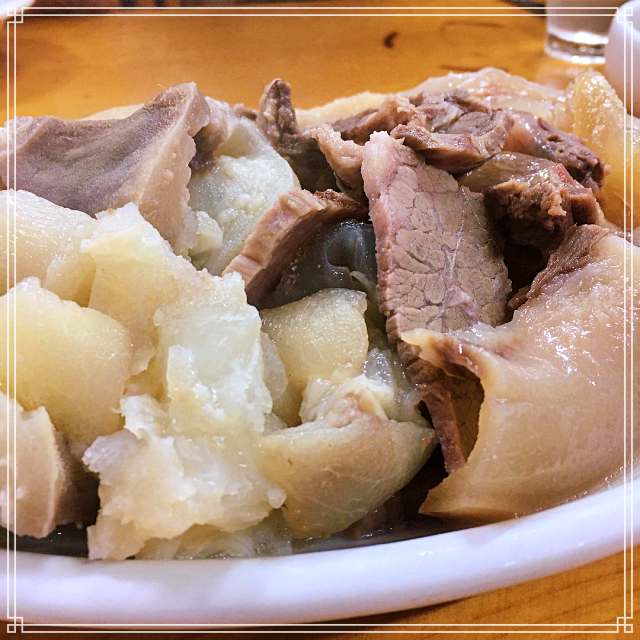 인천 신포시장 맛집 스지탕, 날달걀 토핑 설렁탕
