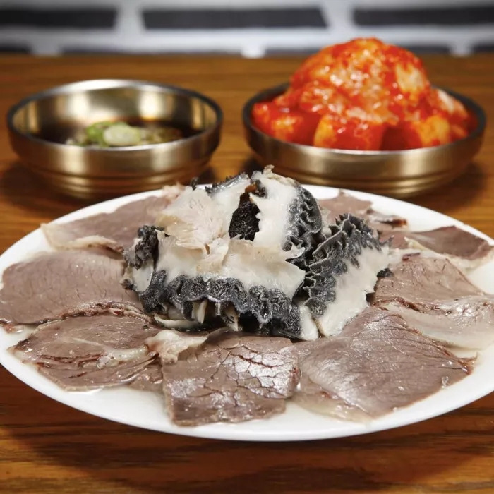 서울 곰탕 맛집, 하동관 명동본점