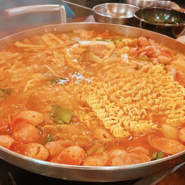 생방송투데이 안양 평촌 수제 부대찌개 맛집