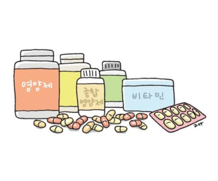 색상으로-분류되어-쌓여있는-영양제-비타민