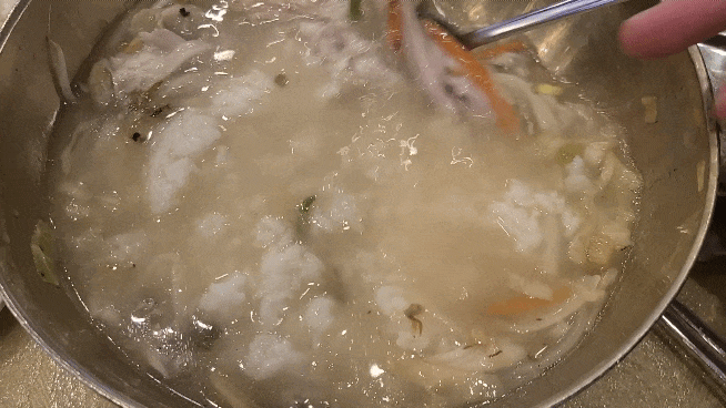 파주닭국수-닭칼국수-밥-비비기-2