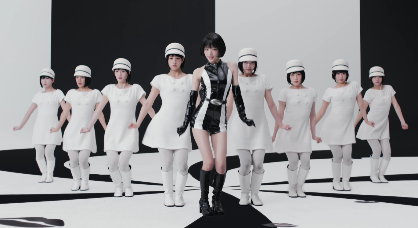 최예나 봄이라서 (Feat. 딘딘, 정형돈)