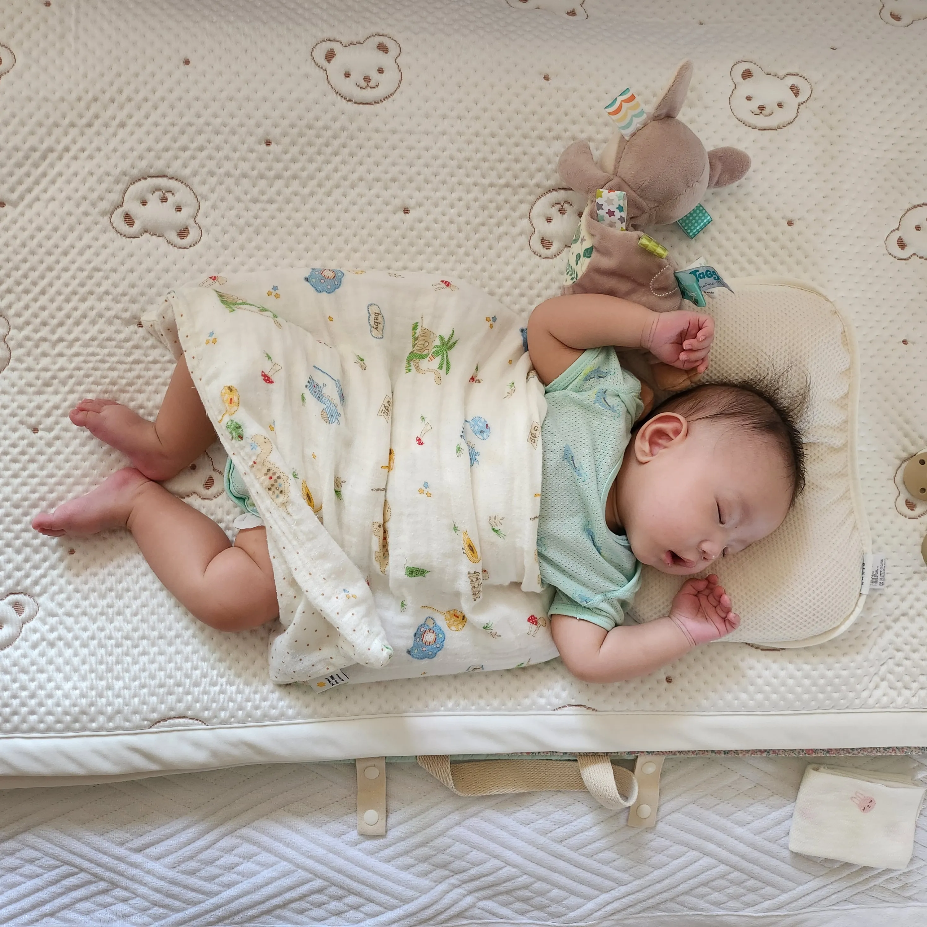 아기-수면시간-낮잠시간-잠자는아기