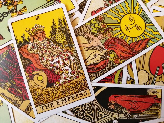 메이저 타로카드 해석 3. 여황제 카드(정방향/역방향)
