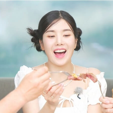 고기서만나-권은비